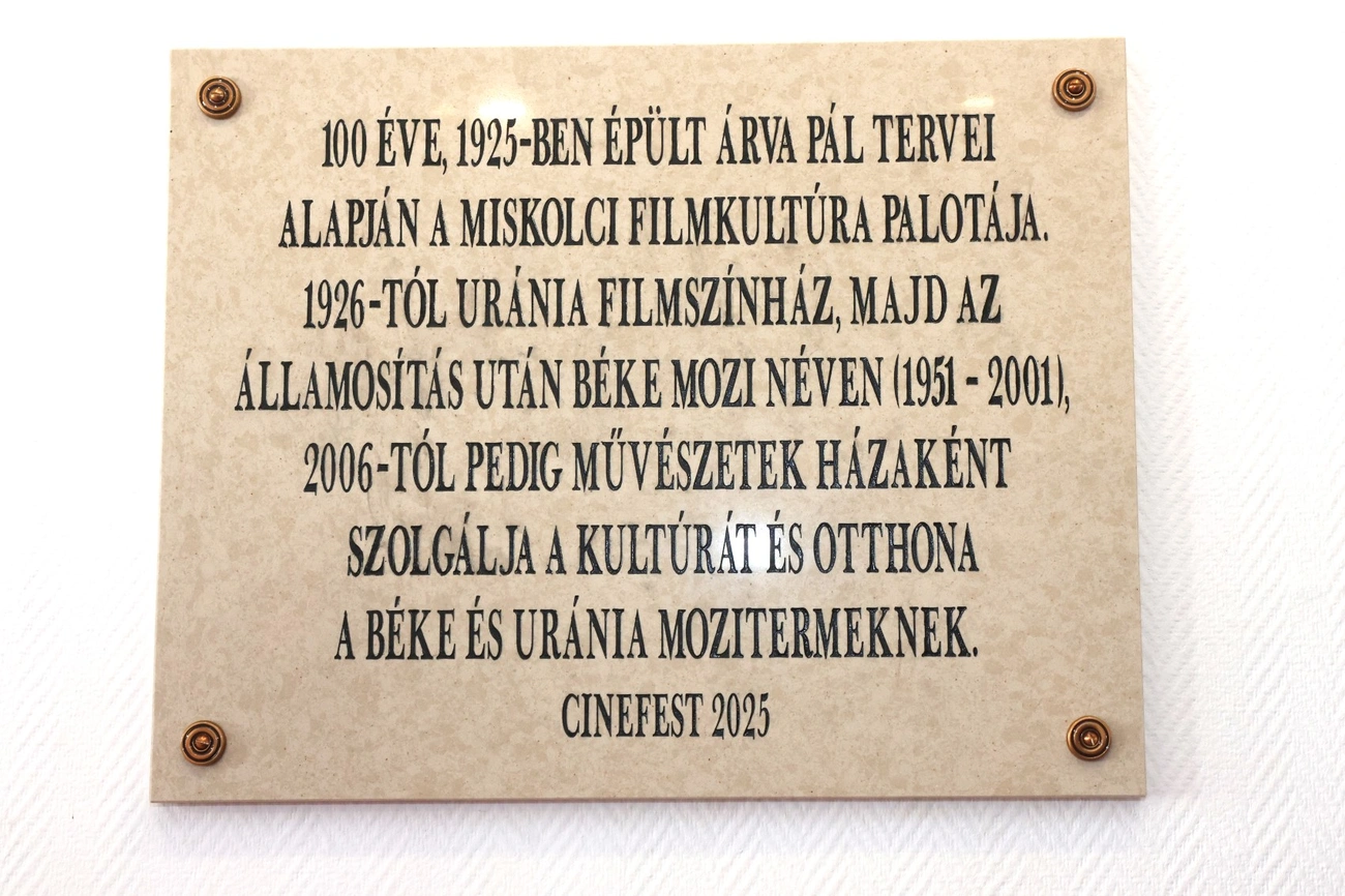 emlektabla_avatas_urania_beke_250906nk-19.JPG emlektabla_avatas_urania_beke_250906nk-19.JPG