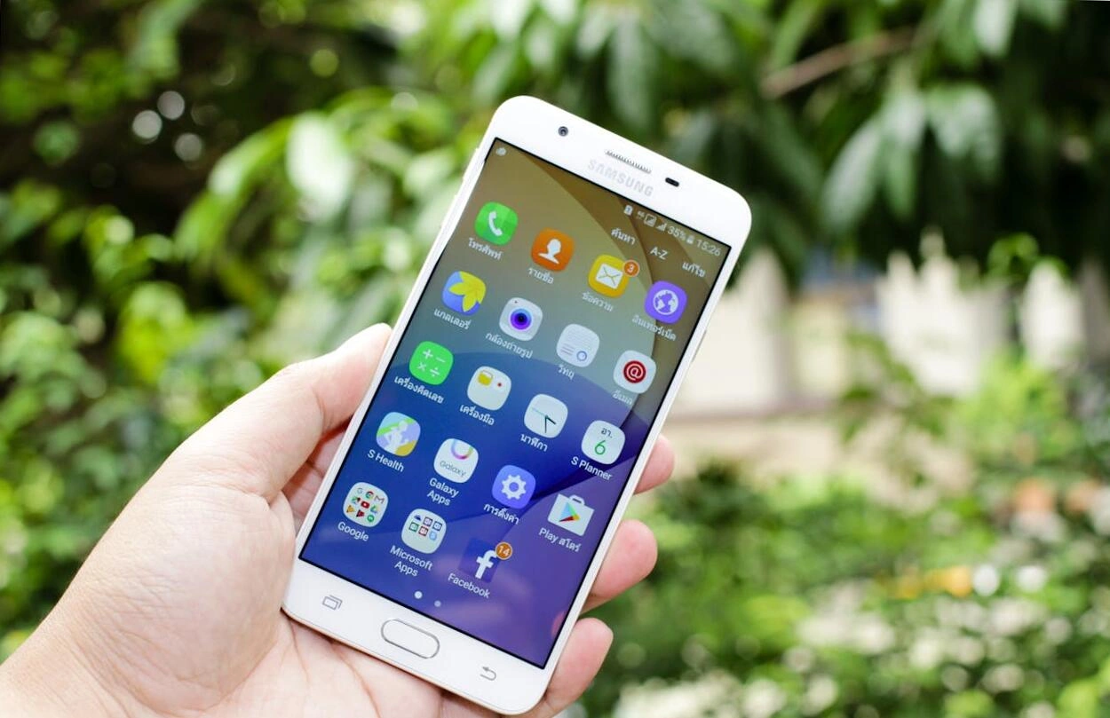 https-firstphone.hu-2025-szeptember-cikk1.jpg