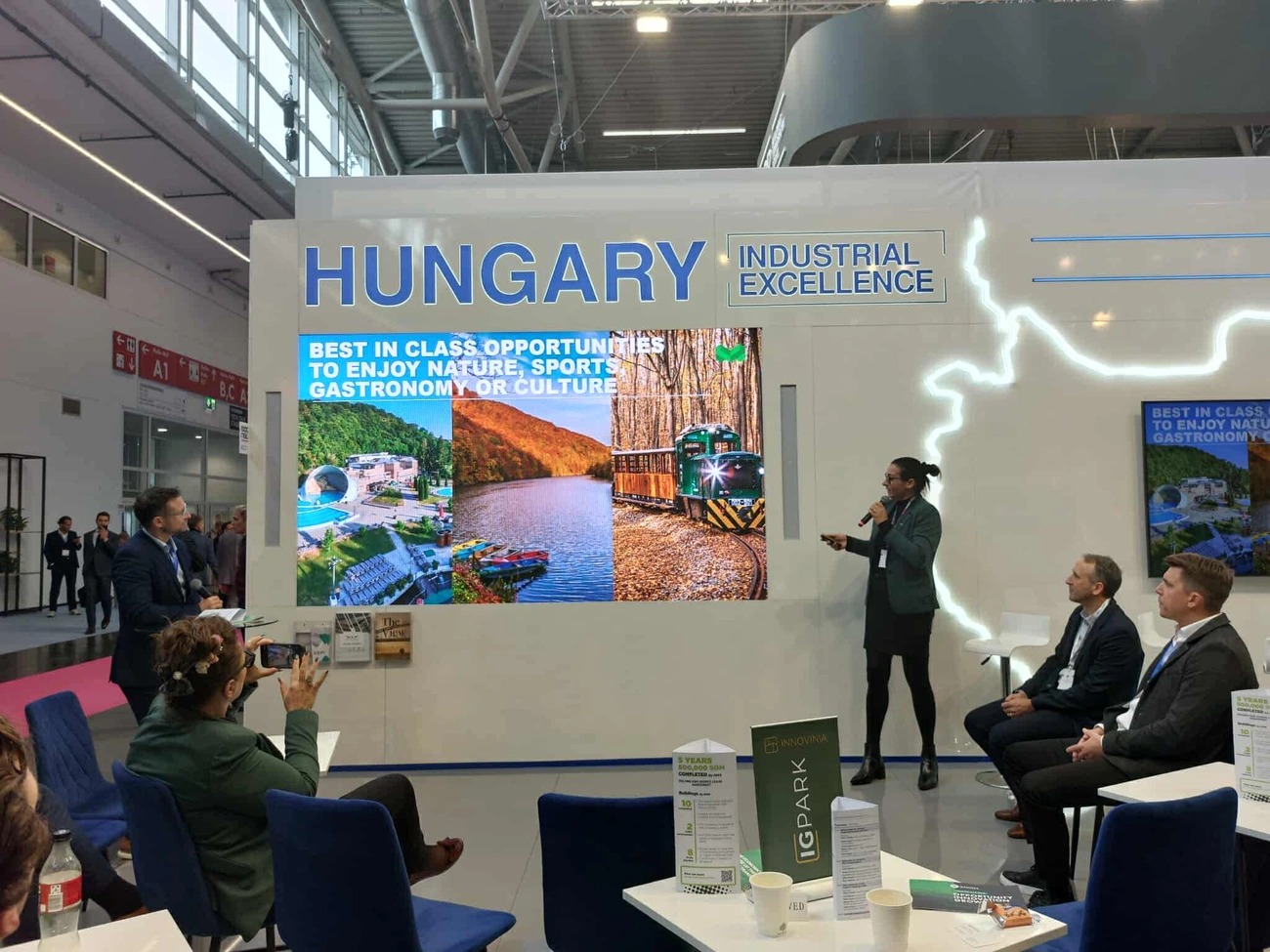 558258149_1374316274698790_1282091910438638099_n.jpg (199.6 KB)