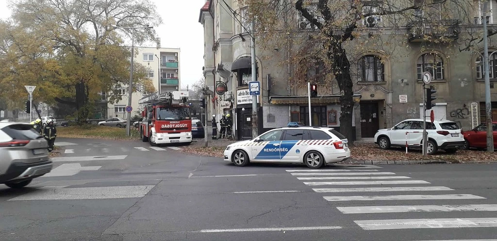 tűzoltók