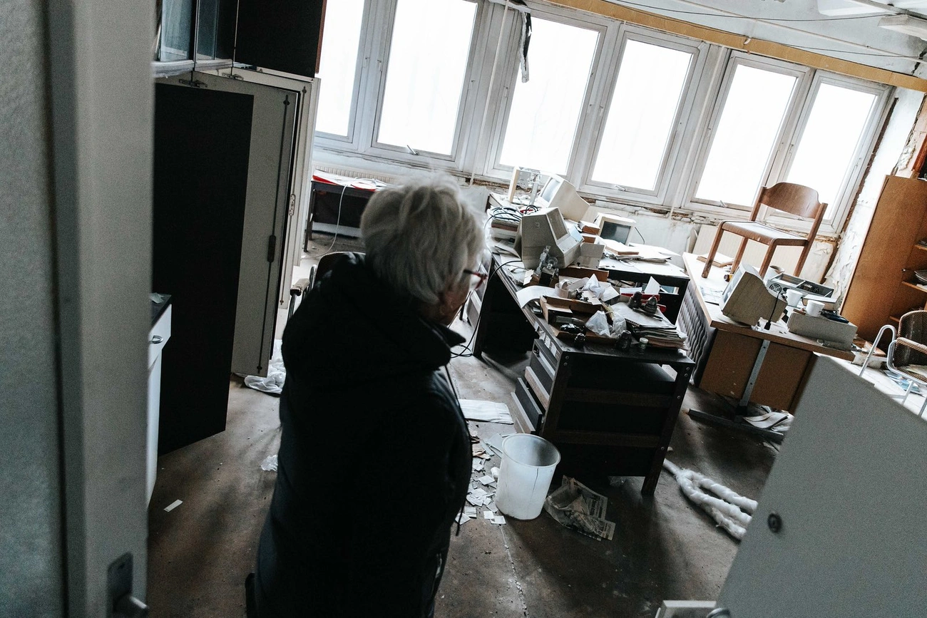 dam4.jpg (314.54 KB)