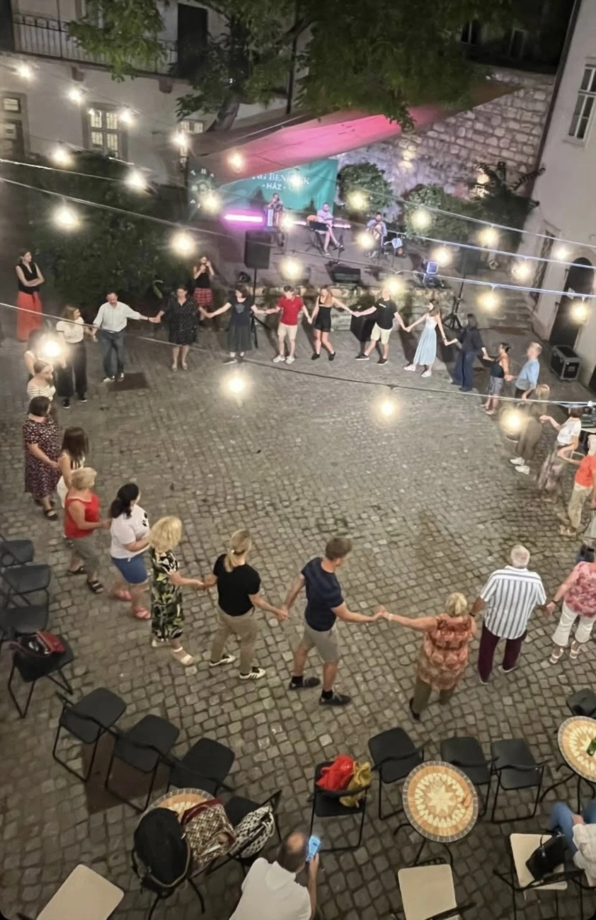 Virág Benedek Ház, Budapest (Koncert és táncház)