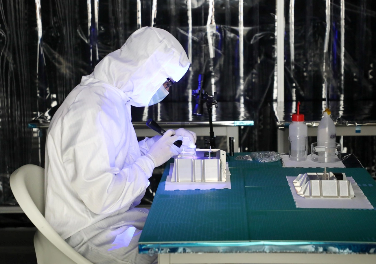 Folyik a kutatás az Admatisban