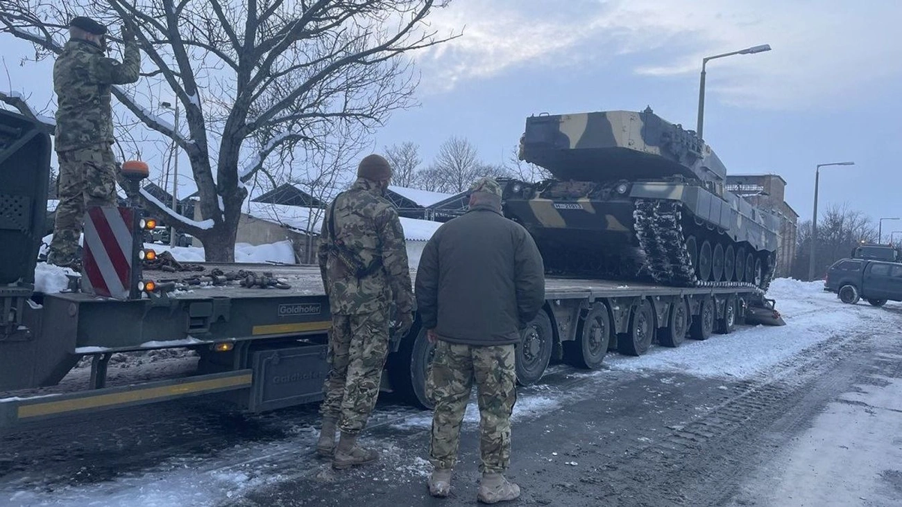 leopard_tank_miskolc_260107_magyar_nemzet.jpg