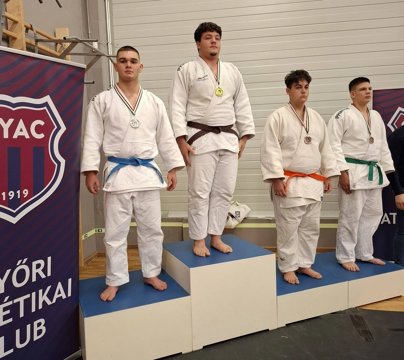 A miskolci sportolók több érmet és pontszerző helyezést harcoltak ki a győri versenyeken. Fotó: magánarchívum