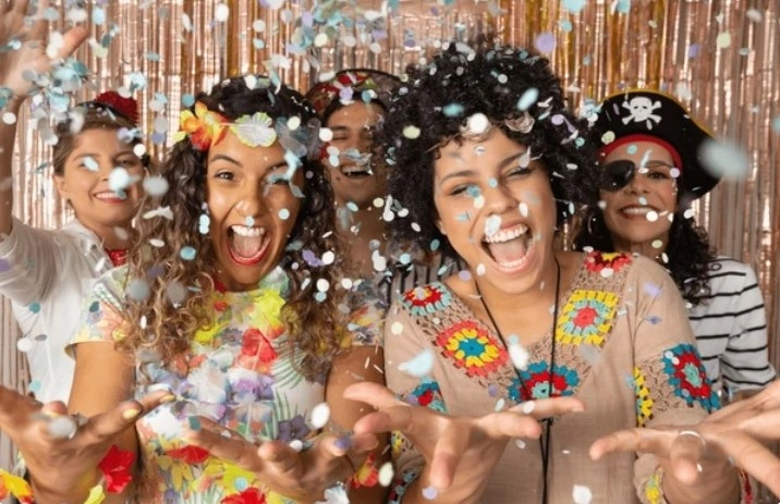 farsangi jelmezbál. Fotó: Shutterstock