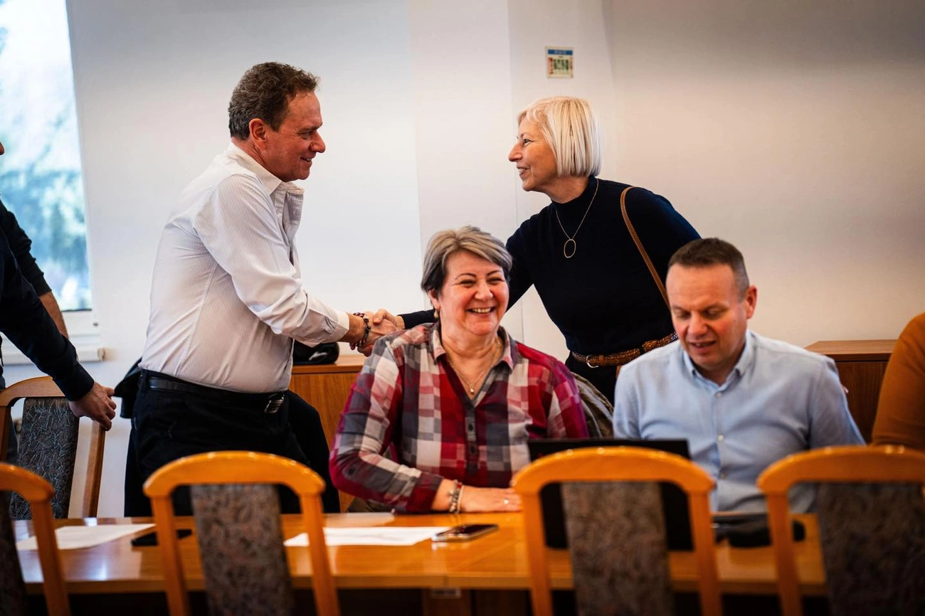 643297590_1536796867814884_8933237997210507276_n.jpg (109.61 KB)