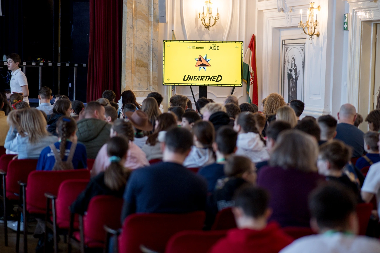 UNEARTHED döntő