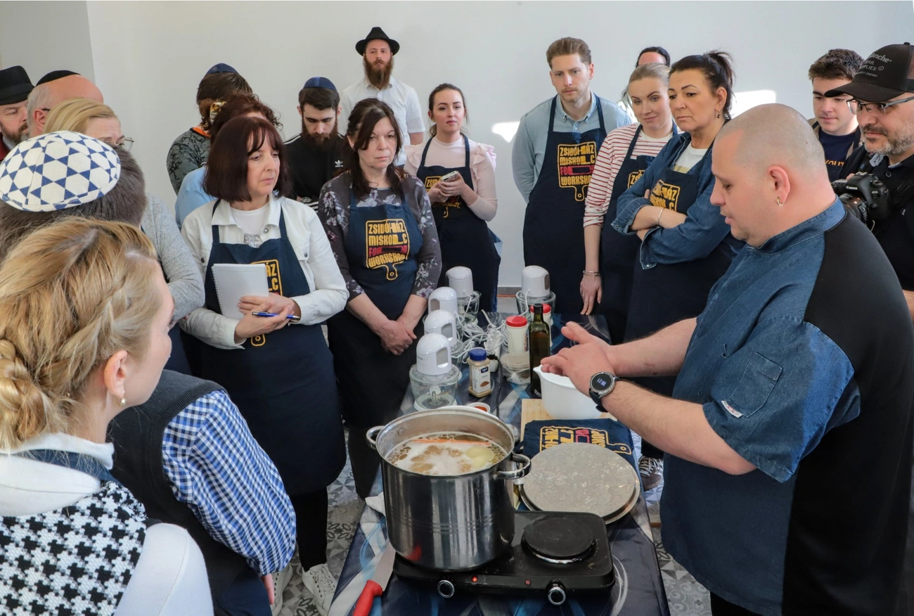 kose_etelek_zsidohaz_260315ml-2.jpg (437.65 KB)