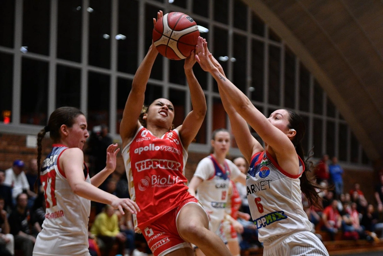 Vasas Akadémia - DVTK HunTherm Fotó. MKOSZ