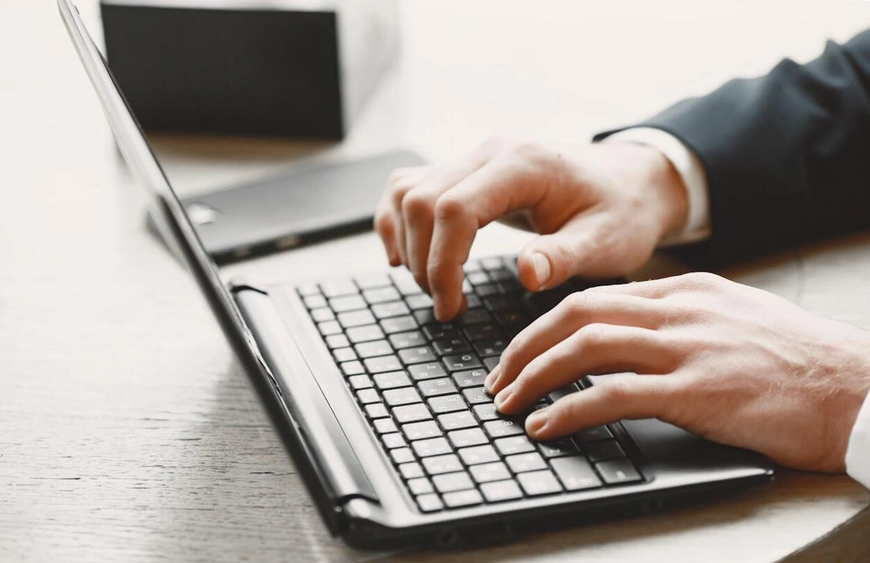 control laptop