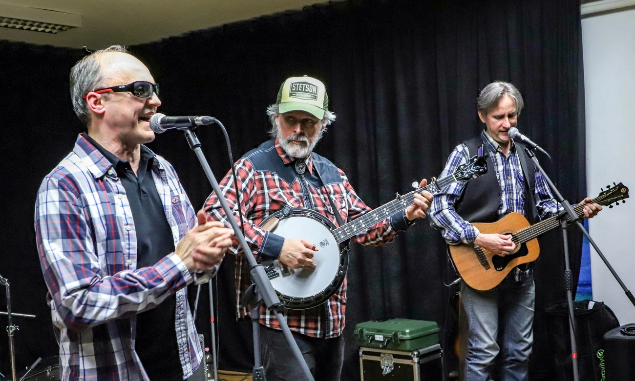 illes_klub_260418ml-8.jpg (469.54 KB)