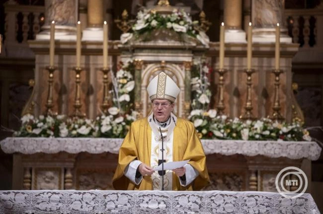 erdo_peter_biboros_260524_mti.jpg