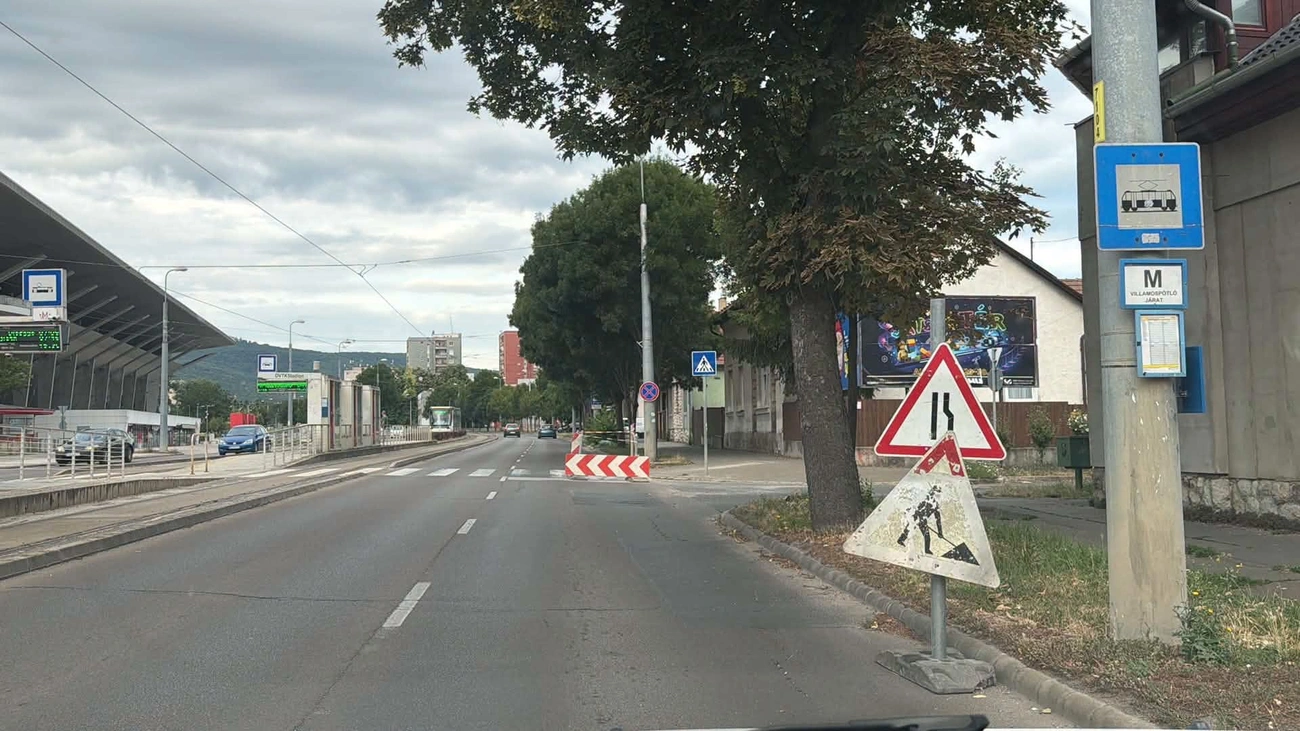 Közlekedési információ. Fotó: Miskolci Városgazda Facebook