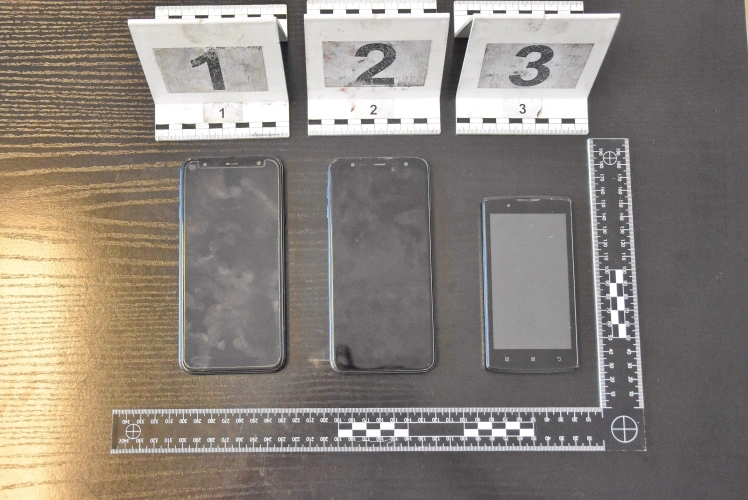 lopott mobiltelefonok. Fotó: police.hu