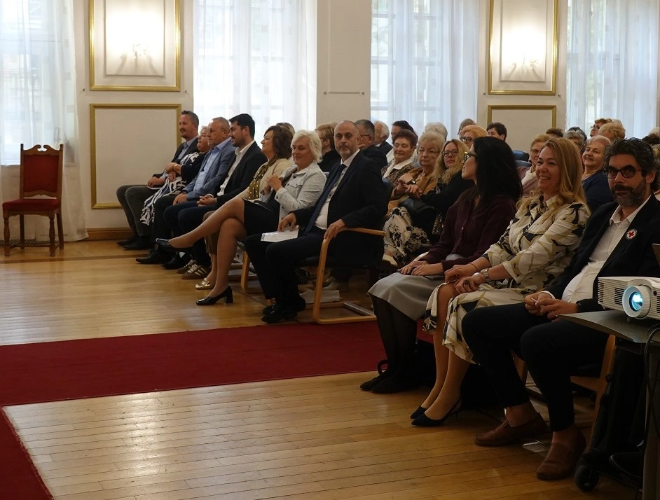 idosugyi_konferencia_varoshaza_20261005_da-5.jpg