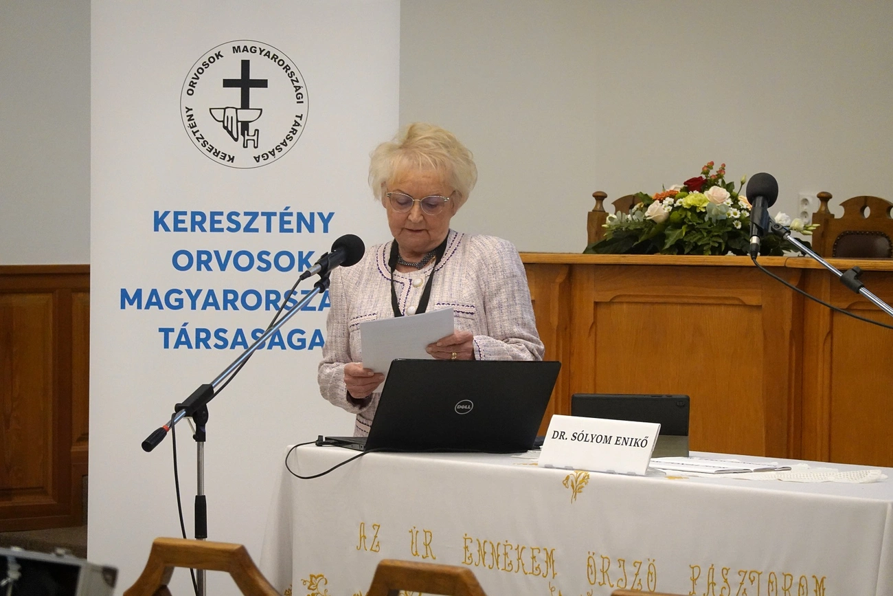 XXIX. KOMT-konferencia, Sólyom Enikő gyermekgyógyász. Fotó: Detzky Anna