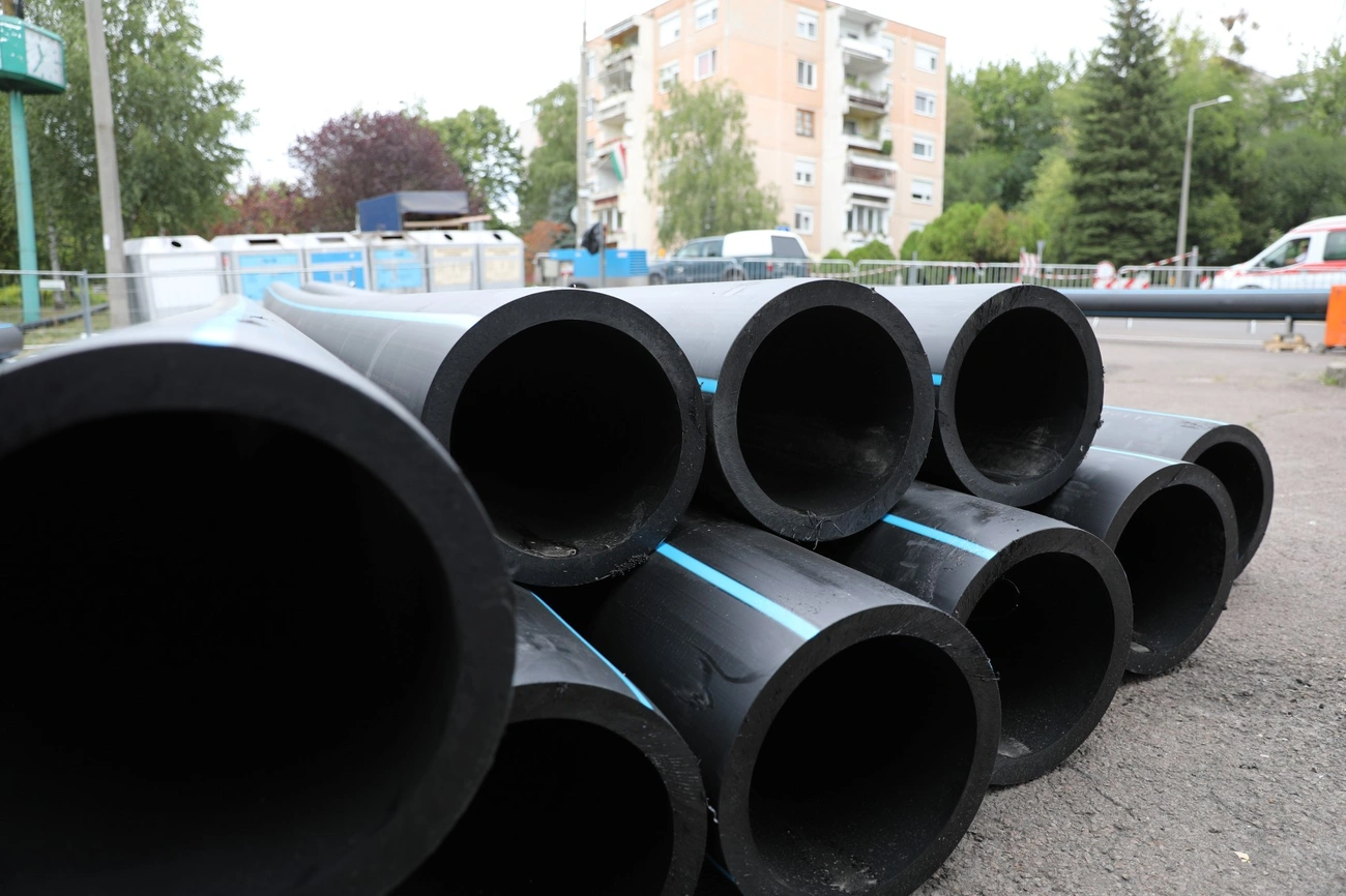 Csőcsere a Klapkán