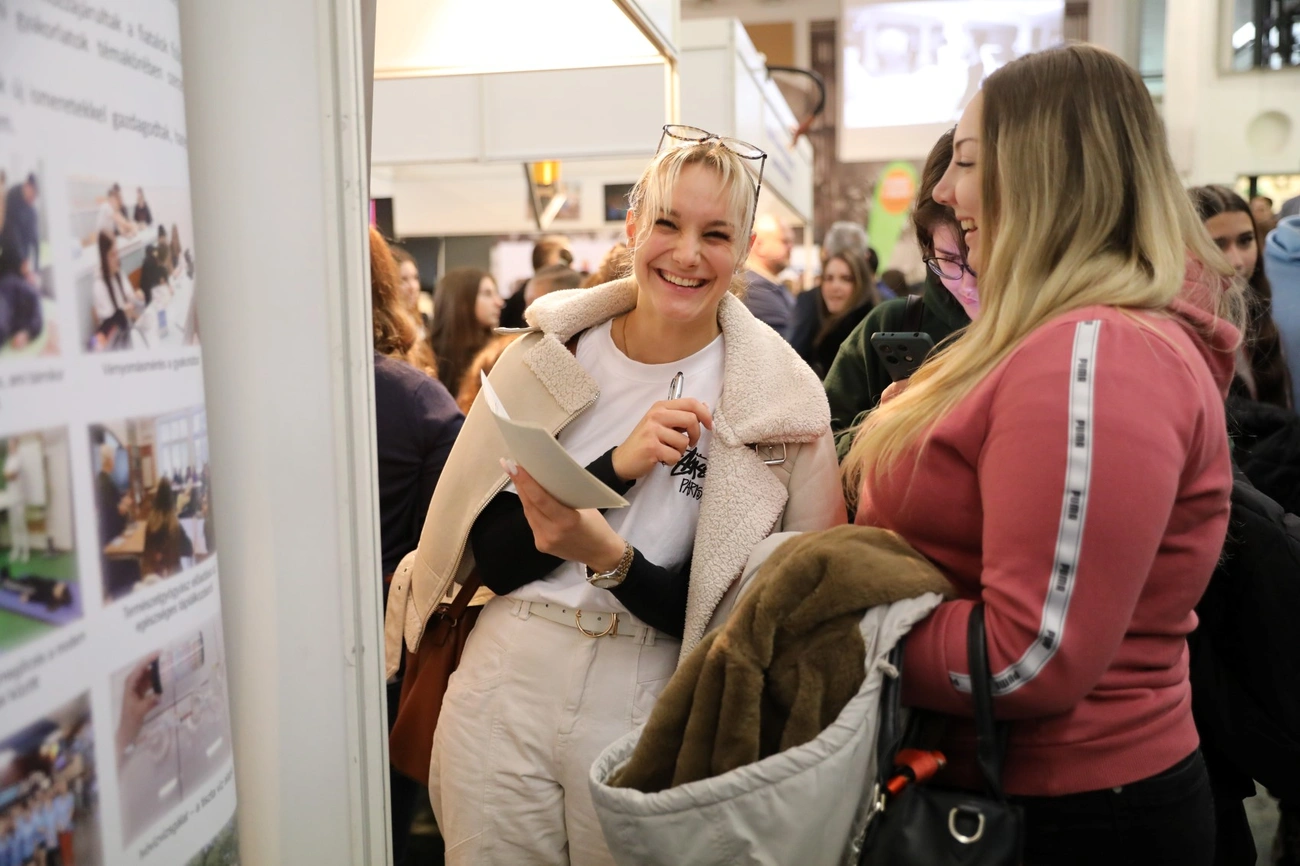 Pályaválasztási kiállítás a Miskolci Egyetemen