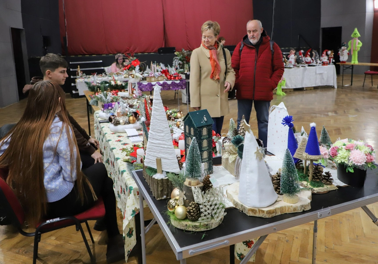 Kézműves vásár az Adyban