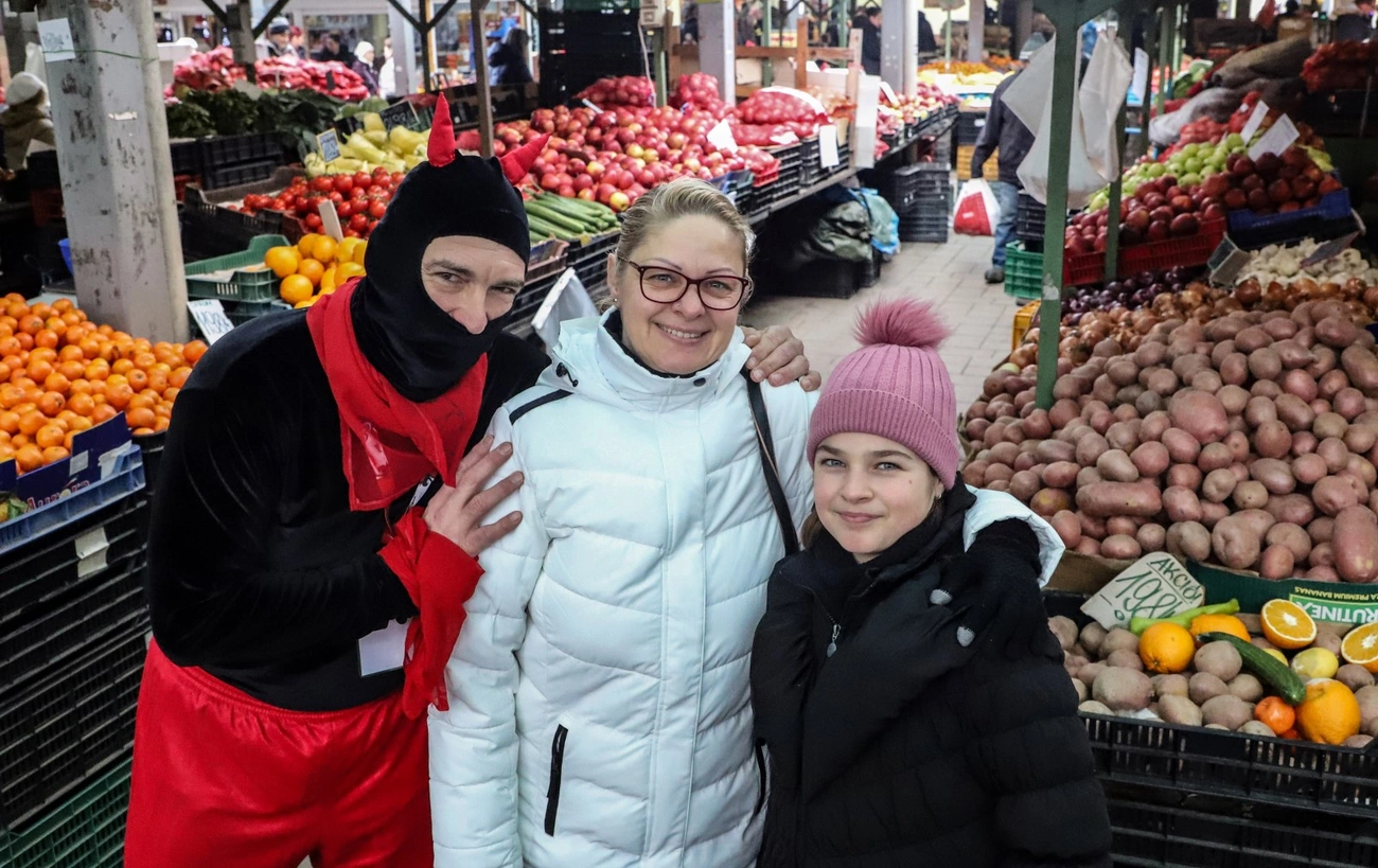 Varázskarácsony a Búza téri piacon