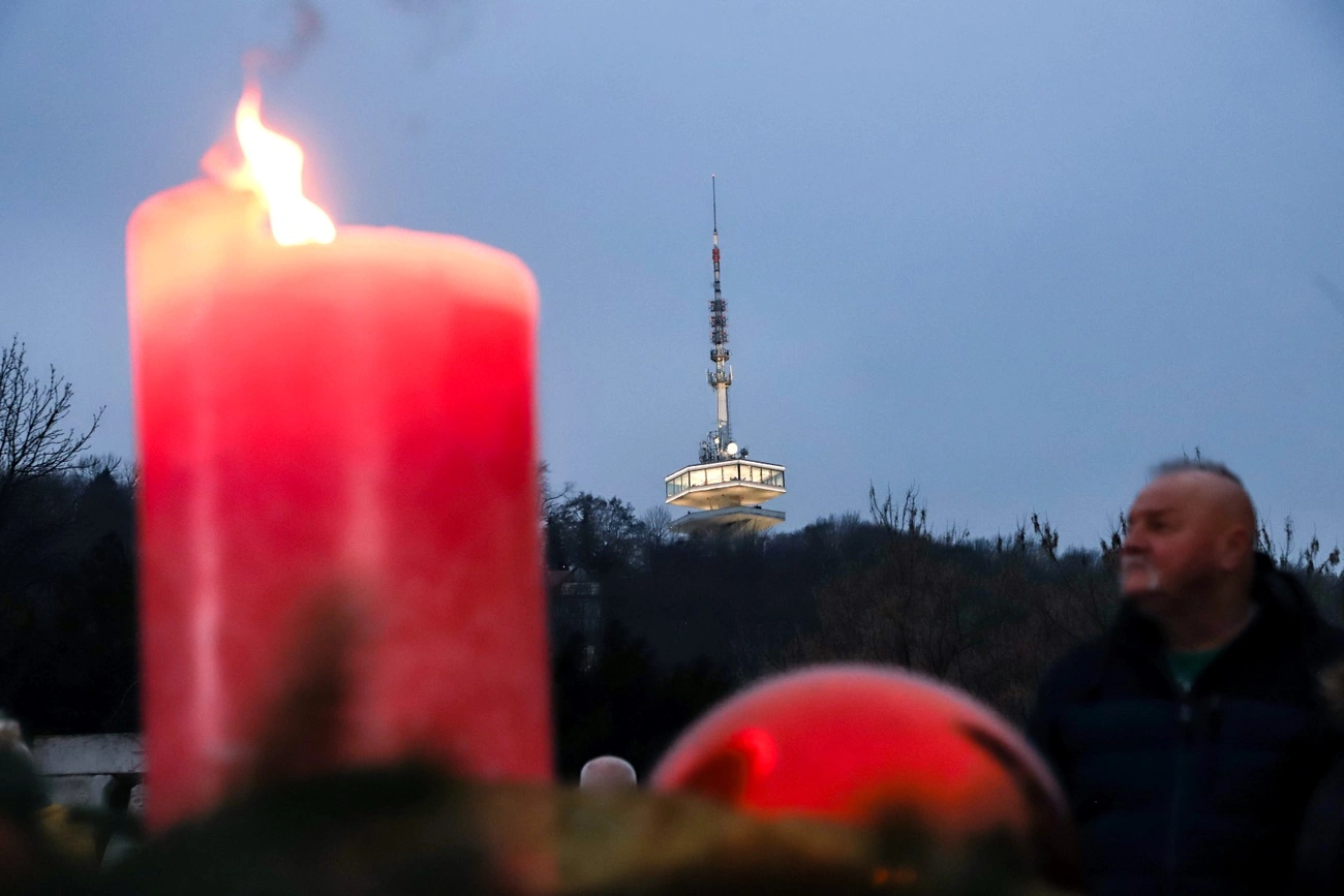 Adventi gyertyagyújtás a Szent István téren