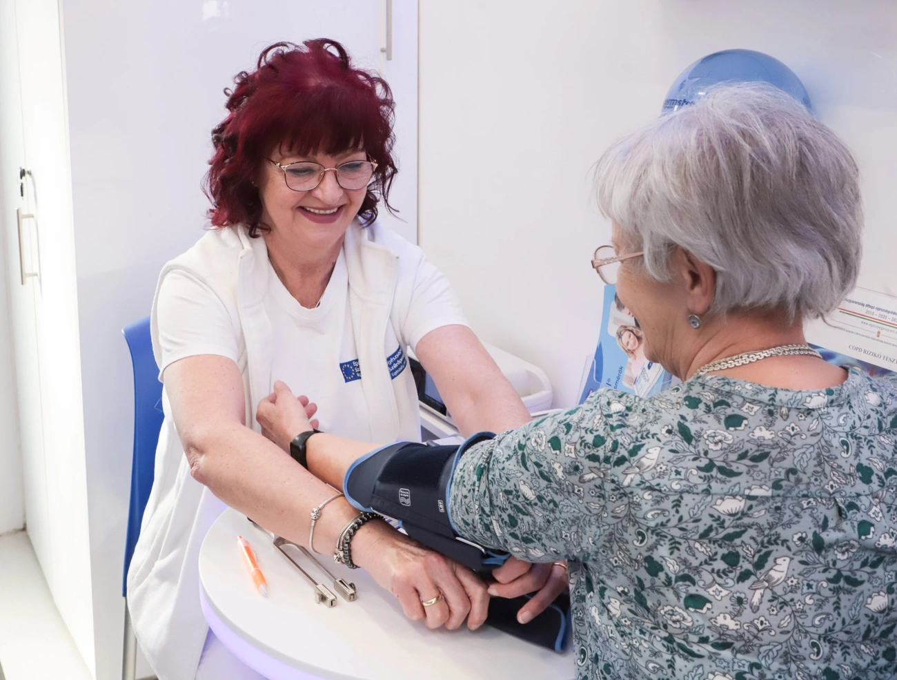 Mobildiagnosztikai szűrőbusz az Avason