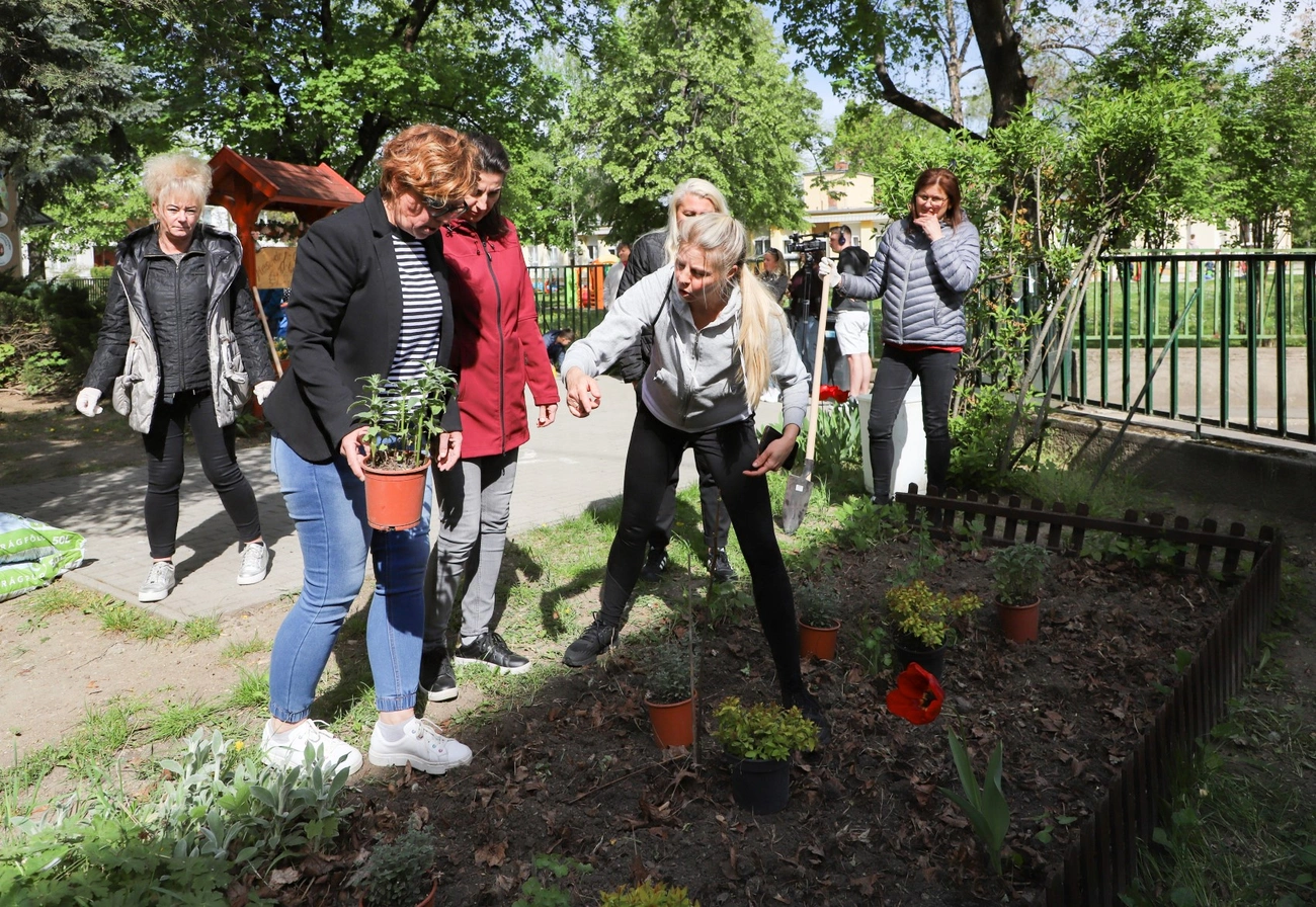 Föld napja a Mesevár Óvodában a MIHŐ munkatársaival