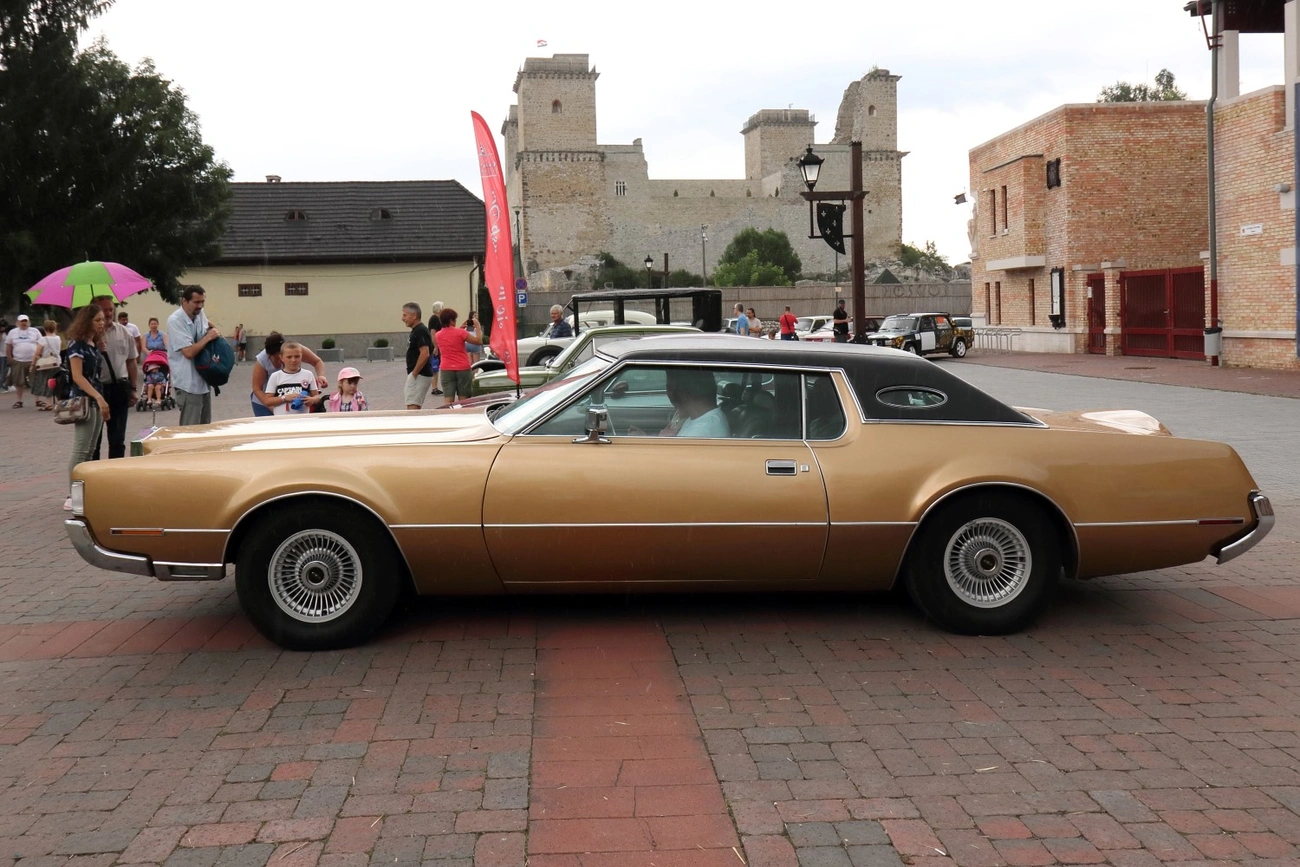 4. Diósgyőri Veteránjármű, retro kiállítás