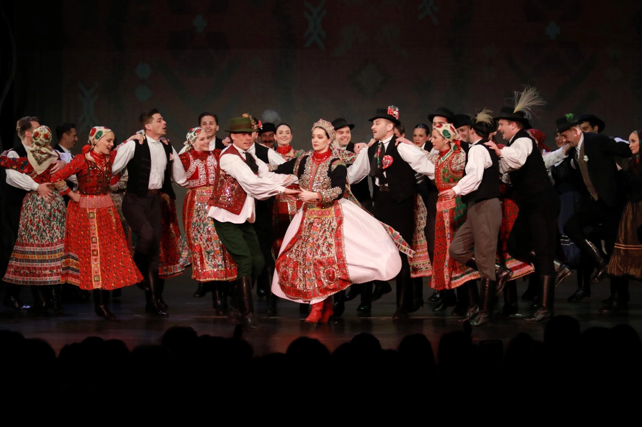 A hűtlen feleség - Magyar Nemzeti Táncegyüttes 