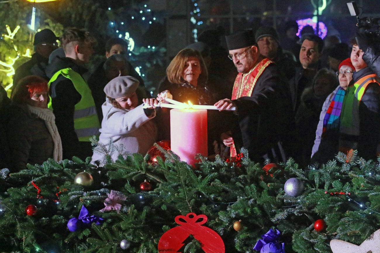 Adventi gyertyagyújtás 