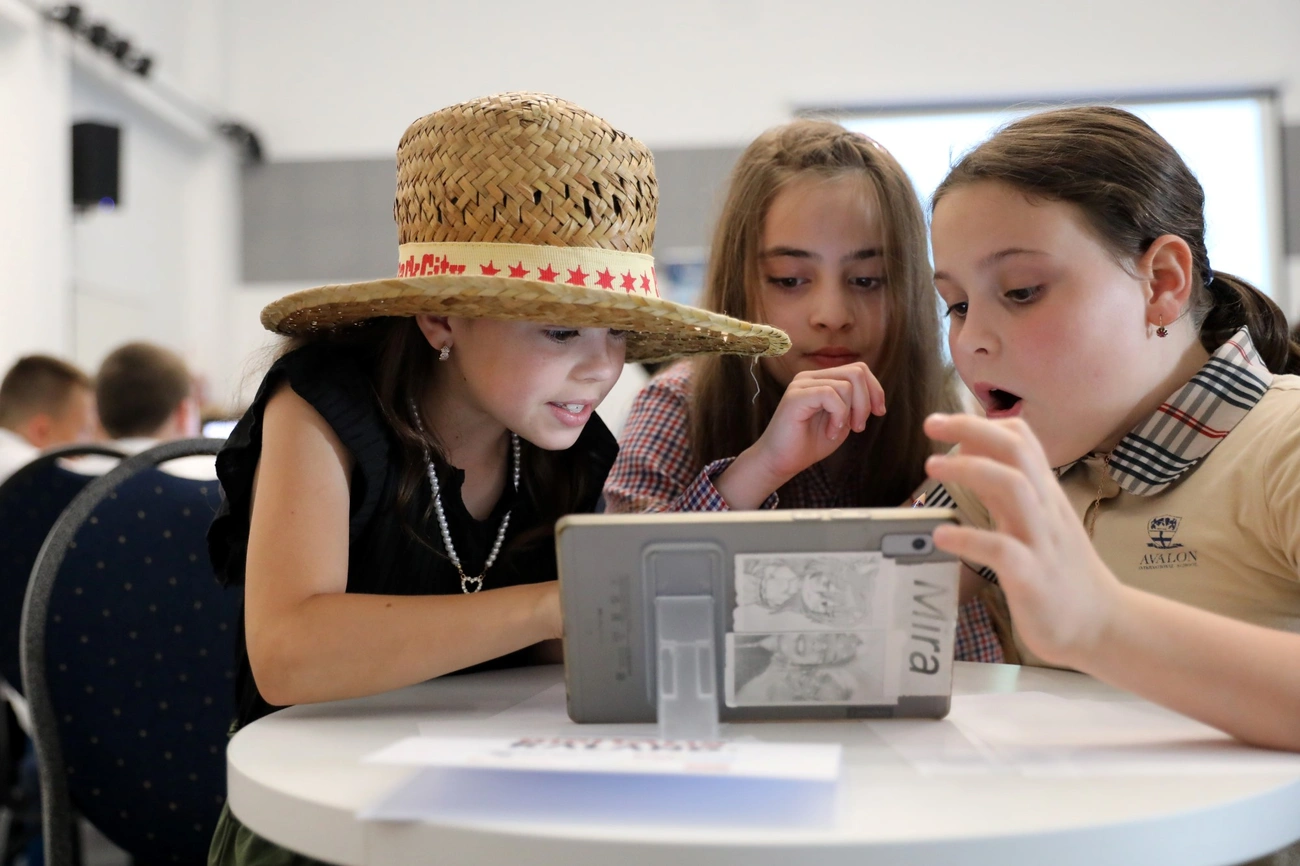 Az Avalon Nemzetközi Iskolában került megrendezésre a Nagy Digitális Kaland verseny