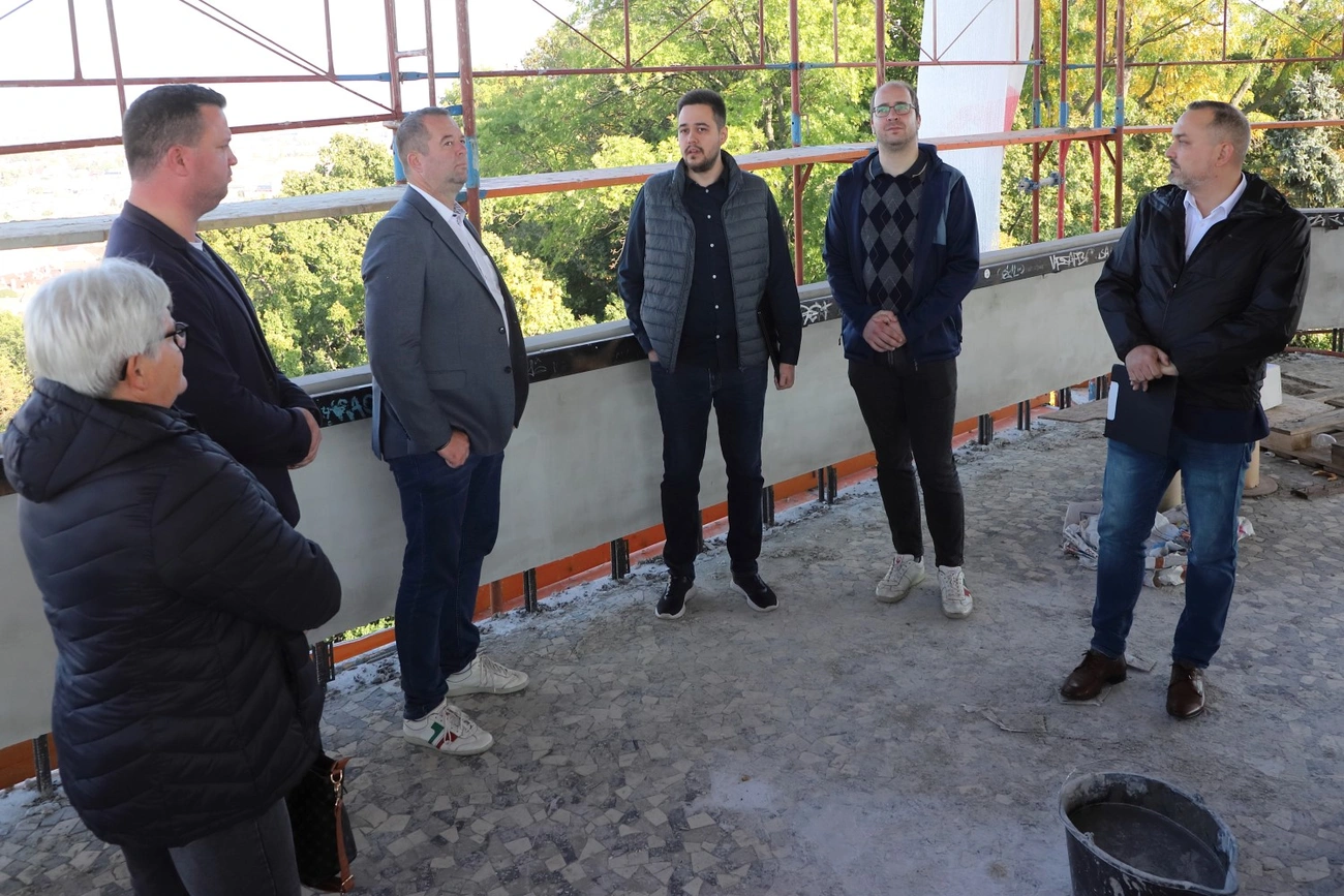 Bejárás az Avasi kilátóban és az Avas-tetőn 