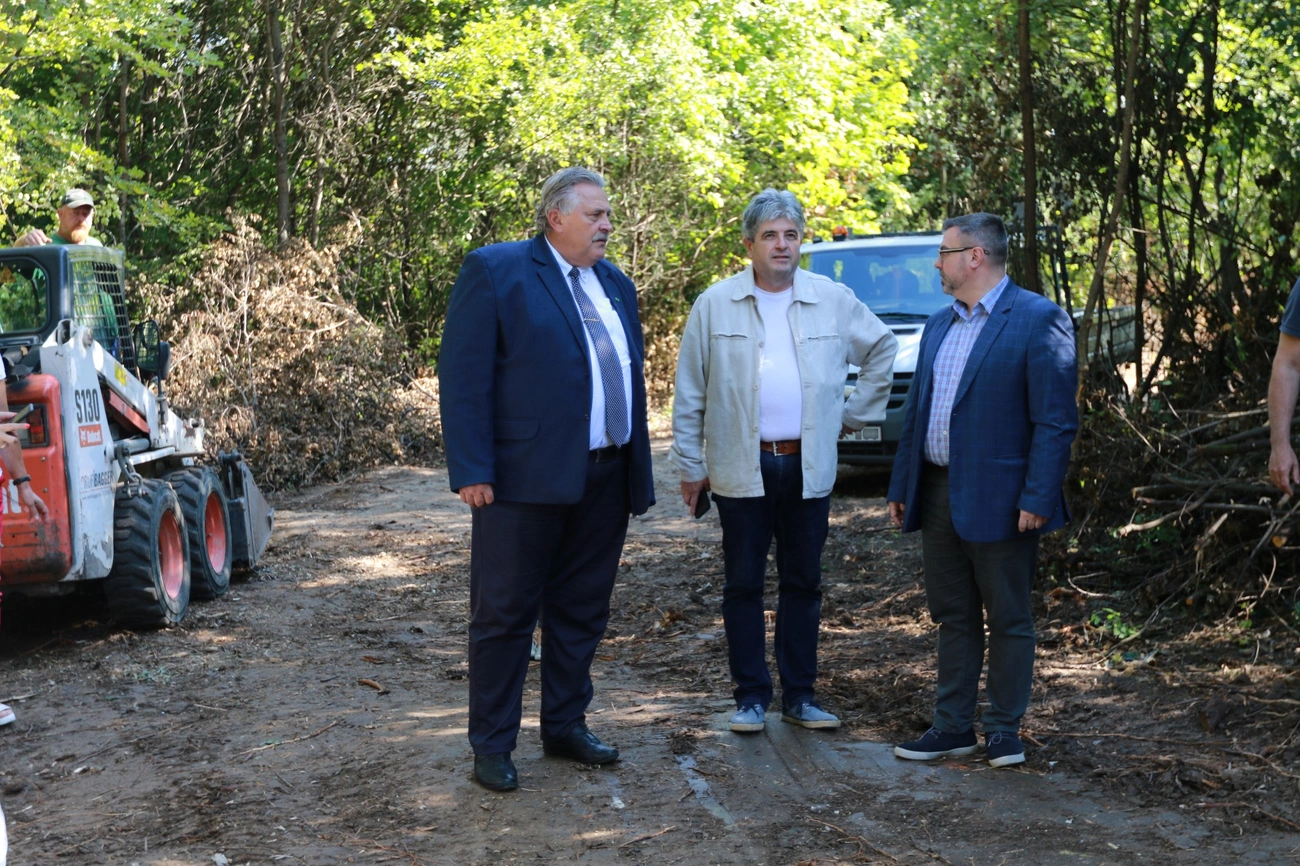 Gondozott és zöld Miskolc: bejárás az Avason 