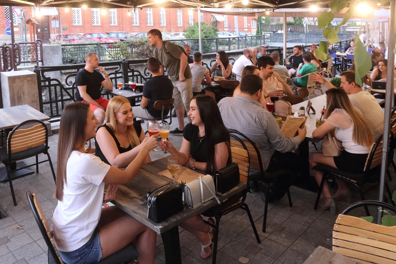 Egy este a miskolci bulinegyedben 