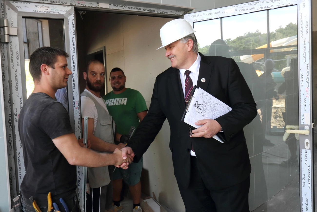 Bokrétaünnep a miskolctapolcai strandfürdőben  II. 