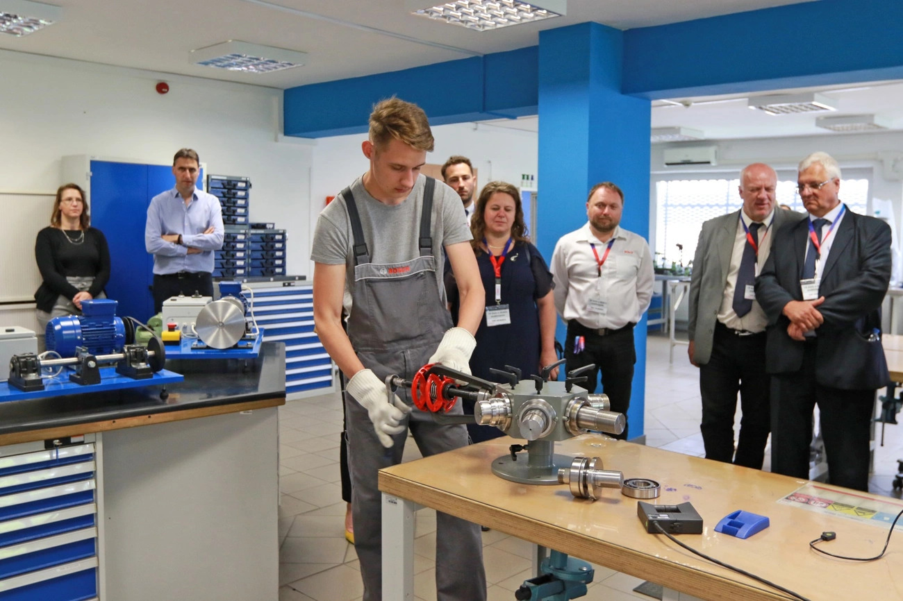 Tízéves a miskolci duális képzés