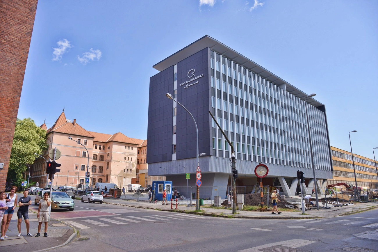 Véghajrában a Leánykollégium felújítása