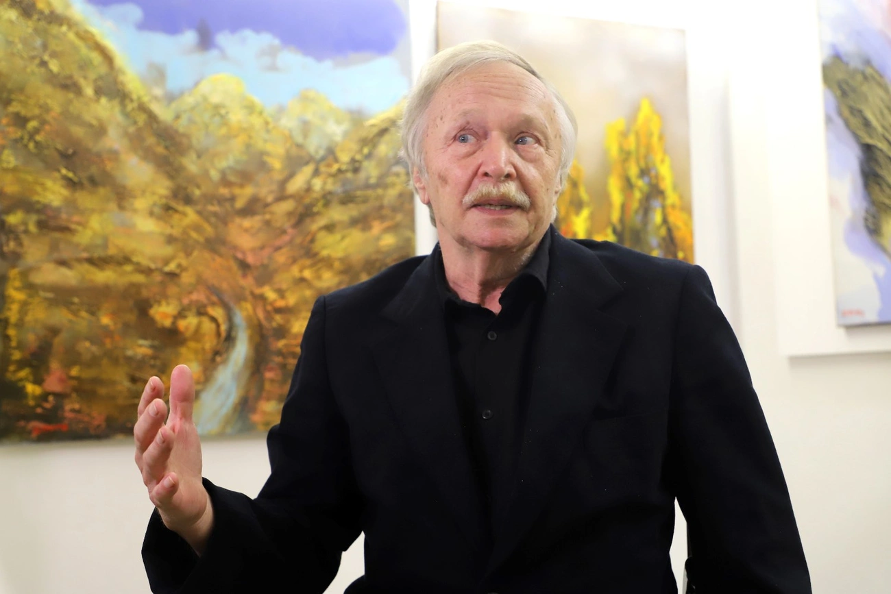 Demkó László kassai képzőművész kiállítása a Feledy-házban 