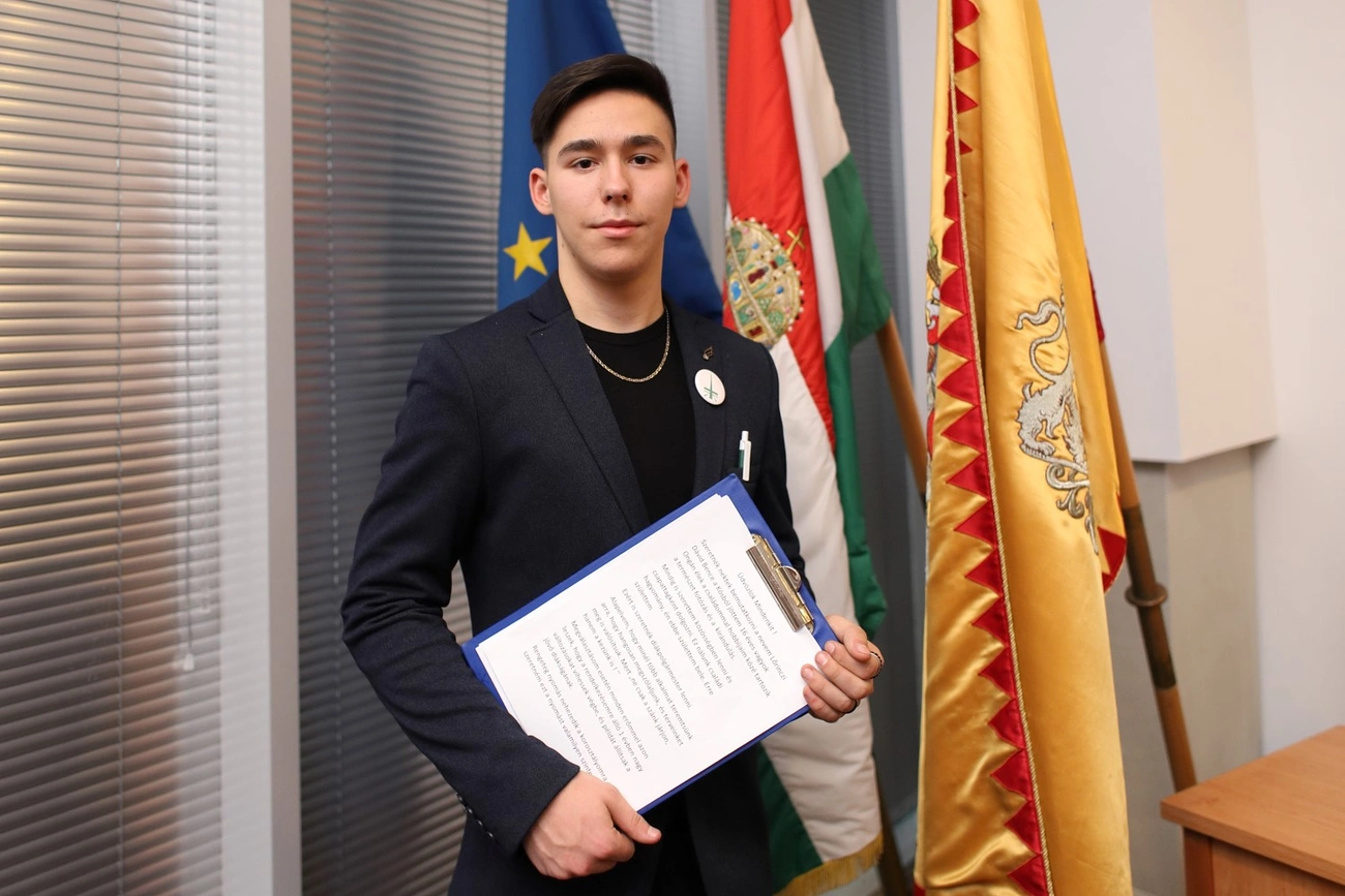 Diákpolgármester választás a városházán 