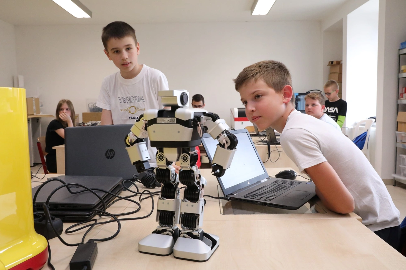 Digitális labor a Lévayban