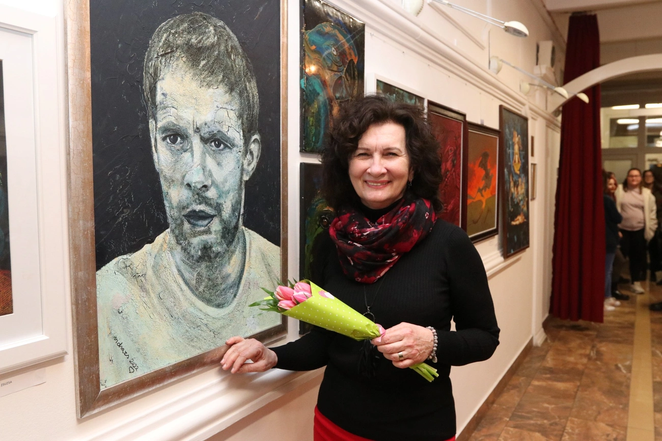 Diósgyőri Képzőművész Stúdió '76 megnyitó 