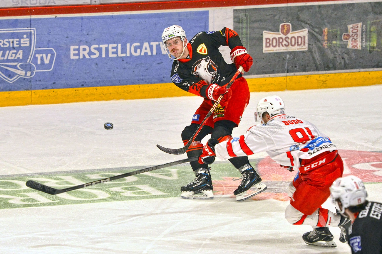 DVTK Jegesmedvék - Gyergyói HK  7-6 