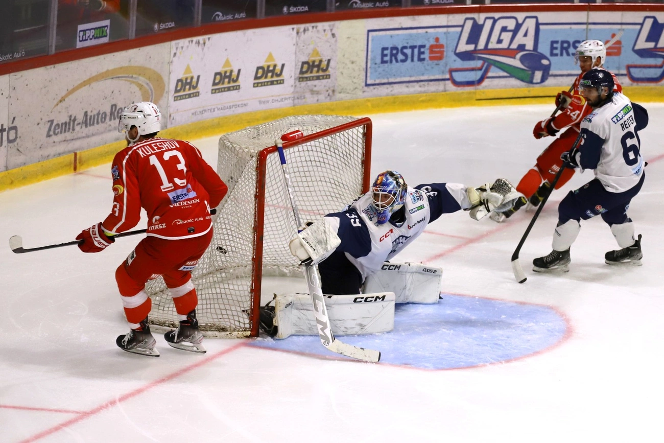 DVTK Jegesmedvék - FEHA 19  