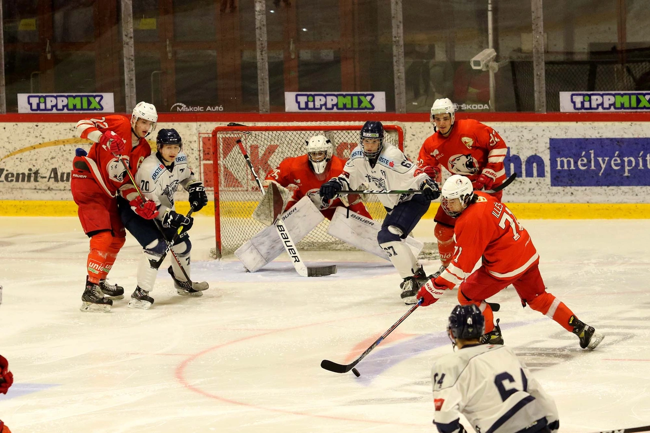 DVTK Jegesmedvék - Ifj. Ocskay Gábor JA  