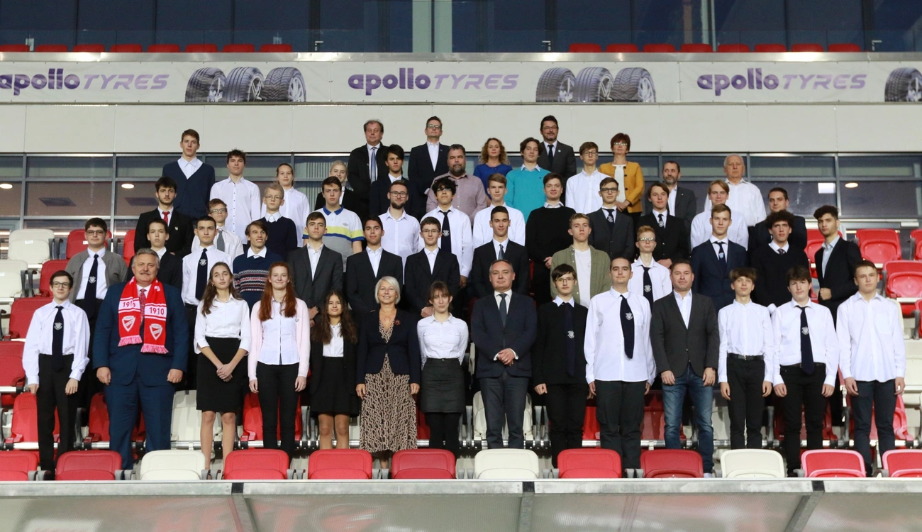 DVTK Ösztöndíj program 