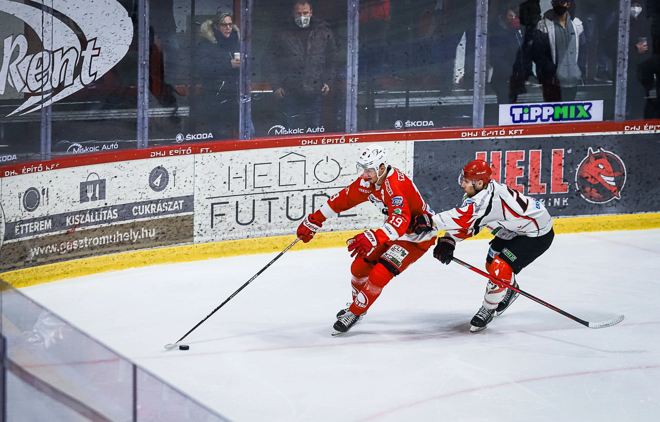  DVTK Jegesmedvék - Dunaújvárosi Acélbikák 