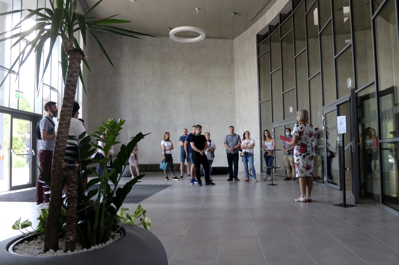 Helyi szállásadók járták be az Ellipsumot