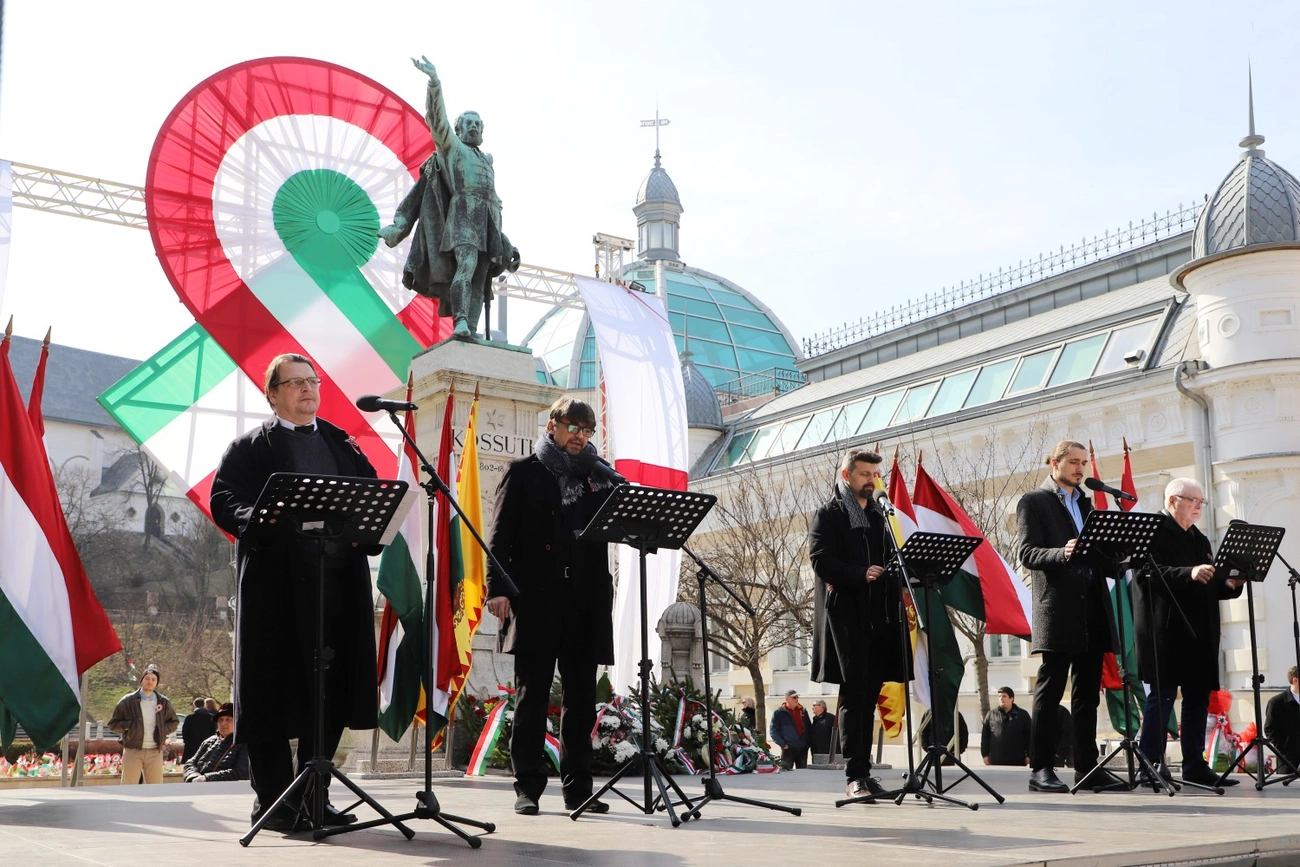 Március 15-ei  ünnepség az Erzsébet téren II. 