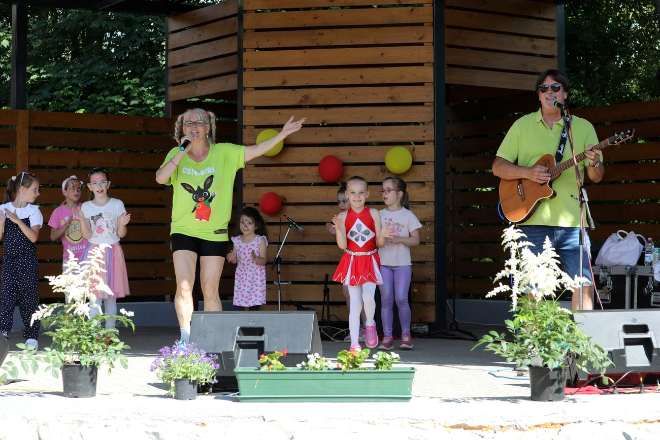 Görömbölyi juniális  